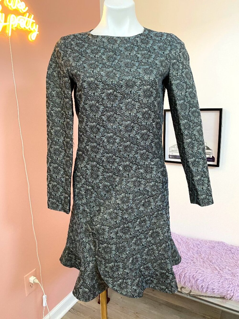Charlotte Brody Floral Print Metallic Thread Long Sleeve Dress Size 6